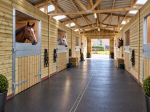 American Barn – 8 Stables | 36ft x 48ft
