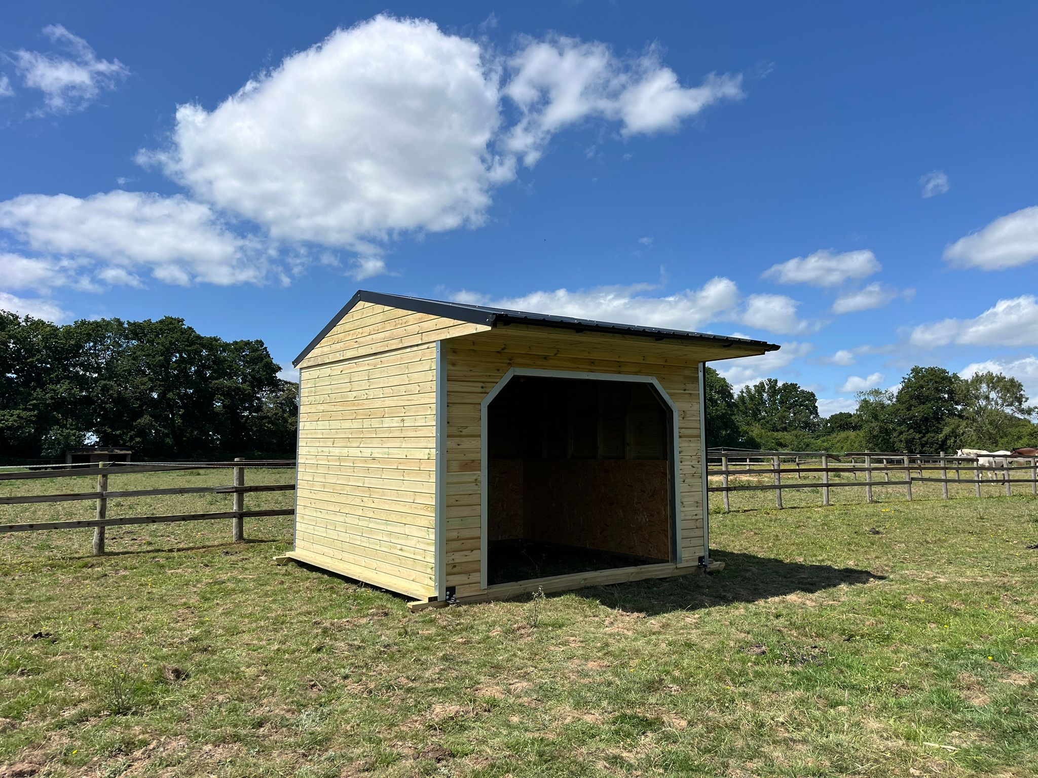 Standard Apex Field Shelter (12x12) - Image 7