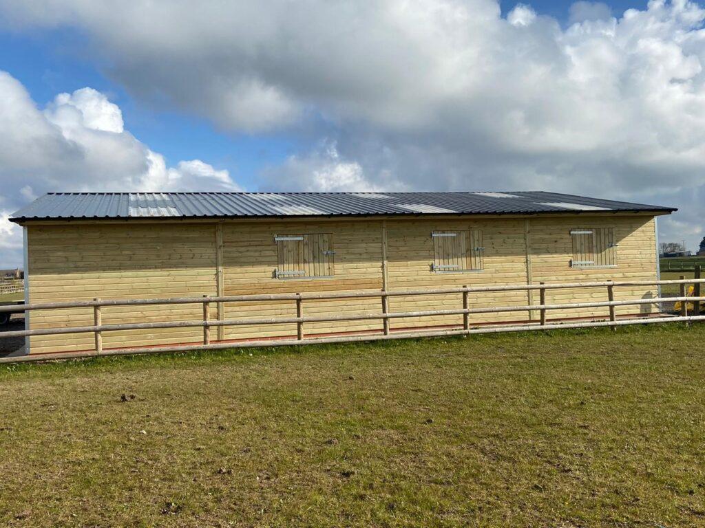 Rear barn windows closed