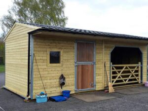 Premium Combination Block – Stable & Shelter