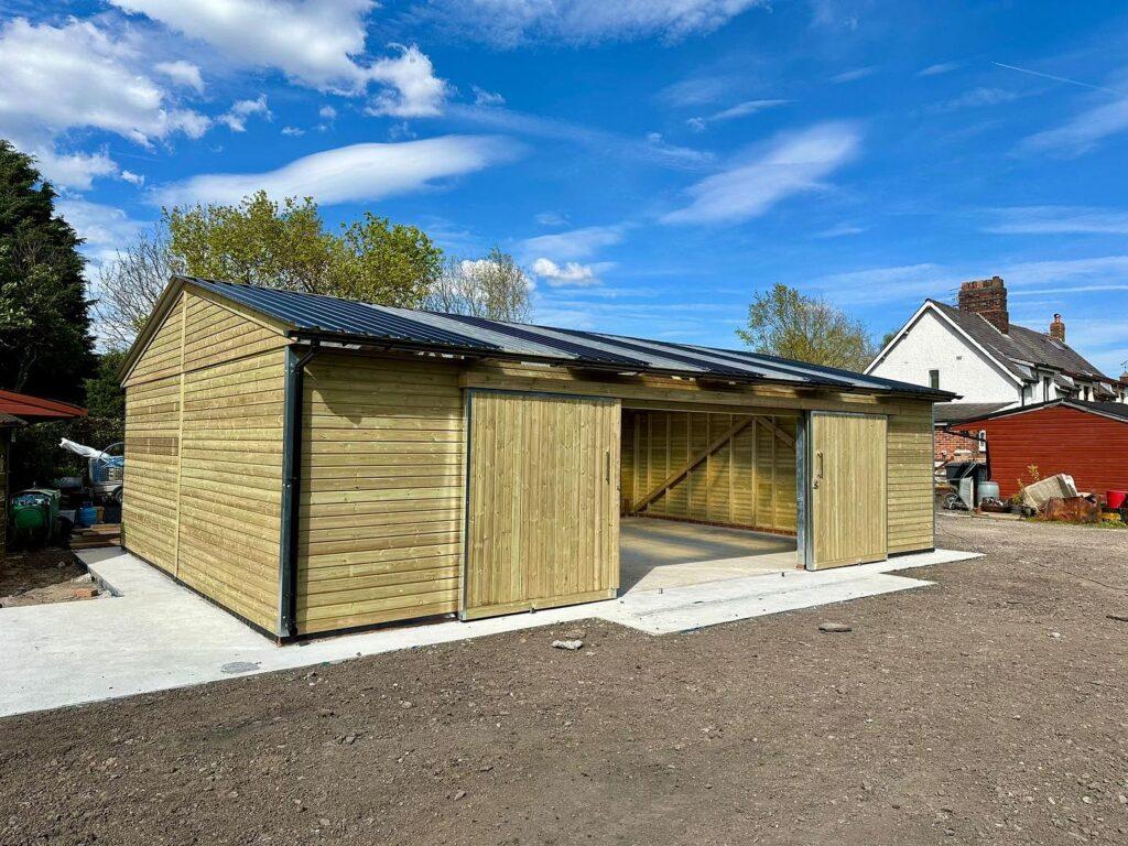 Extra-Large Apex Timber Workshop | Hunter Stables