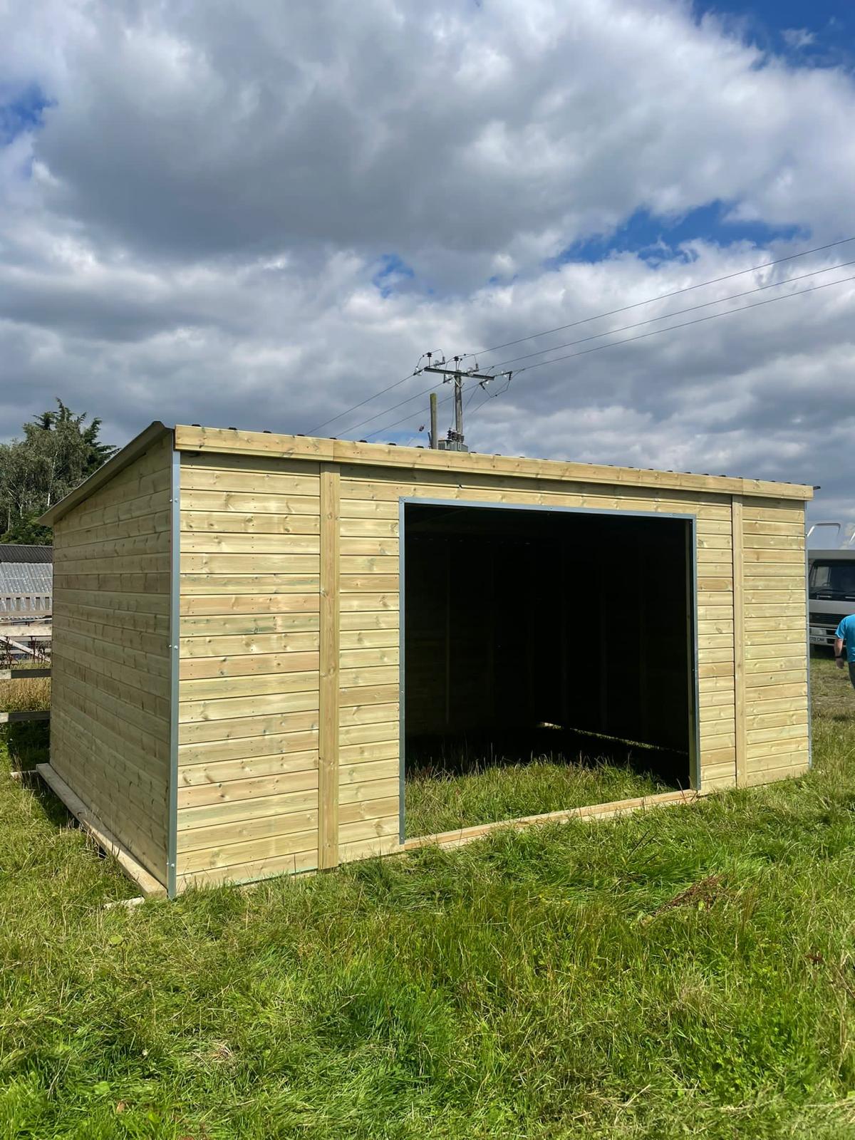 Large Shelter Essential Range (12x18)