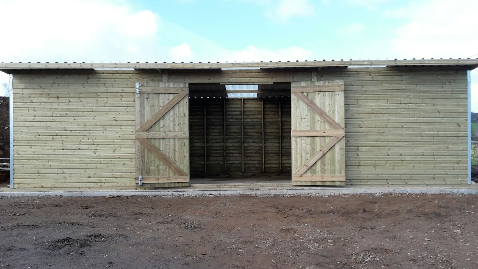 12x36 timber workshop exterior with double doors