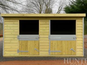 Double Mini Stable Pent (8x16)
