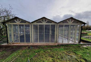 Aviaries | Bespoke Timber Bird Enclosures