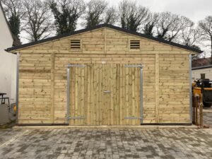 Symmetrical Apex Timber Workshop