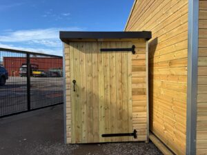 Secure Outdoor Storage (1.5m x 2.5m)
