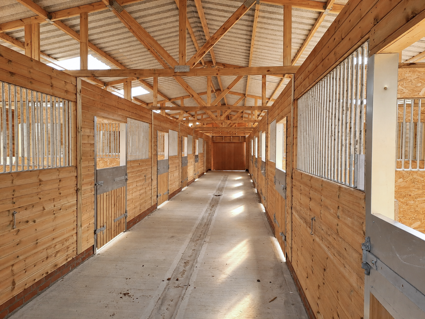 Internal Barn Web Header