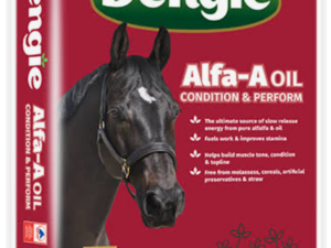 Dengie Alfa-A Oil 20KG horse feed bag